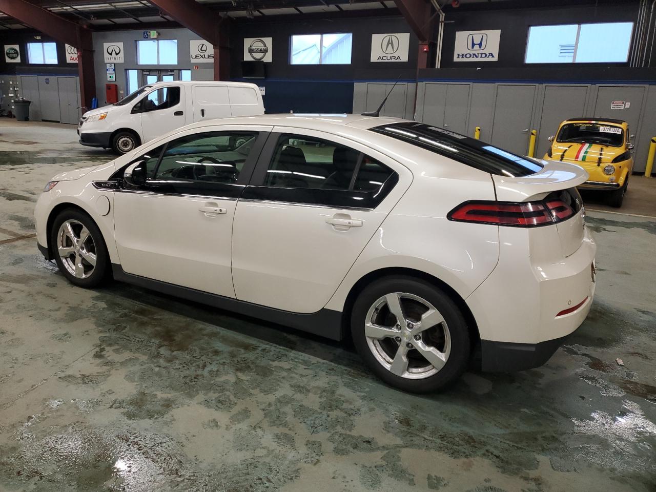 Изображение 2 2014 CHEVROLET VOLT  2014 с VIN 1G1RH6E47EU137041