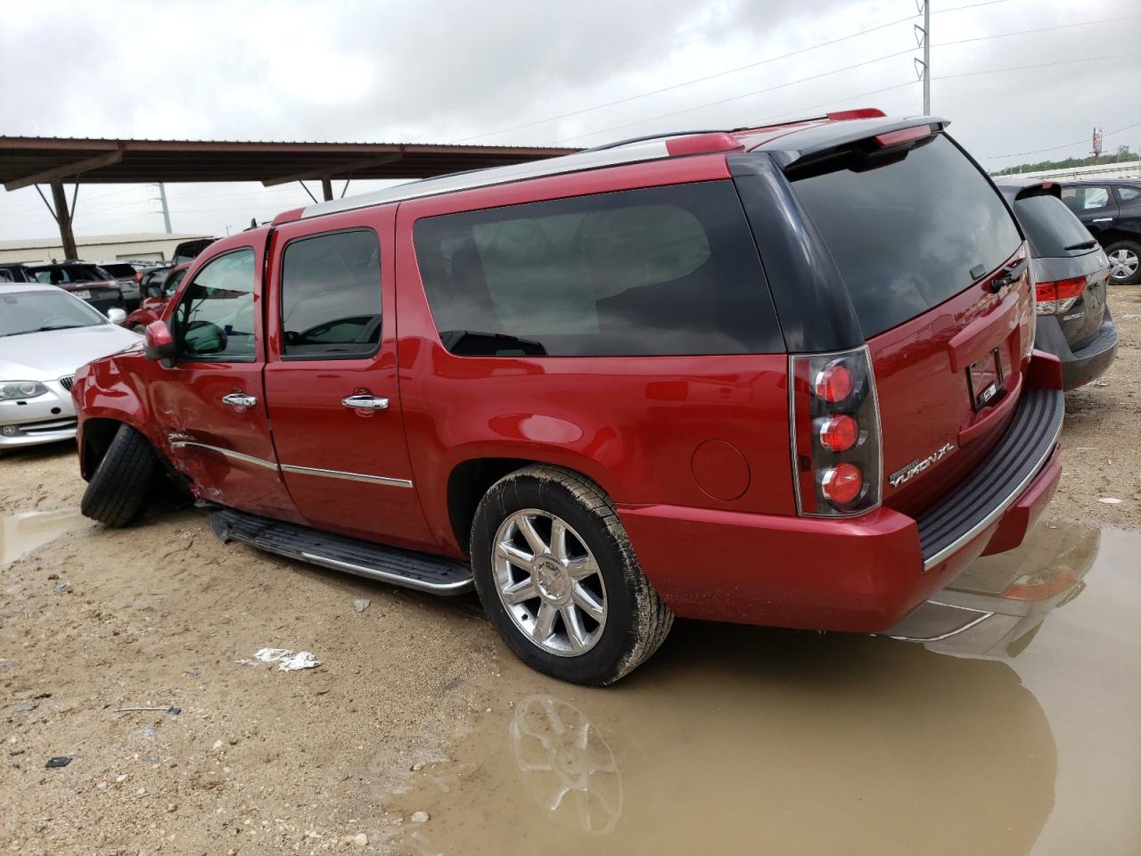 Изображение 2 2014 GMC YUKON XL DENALI 2014 с VIN 1GKS2MEF5ER170983
