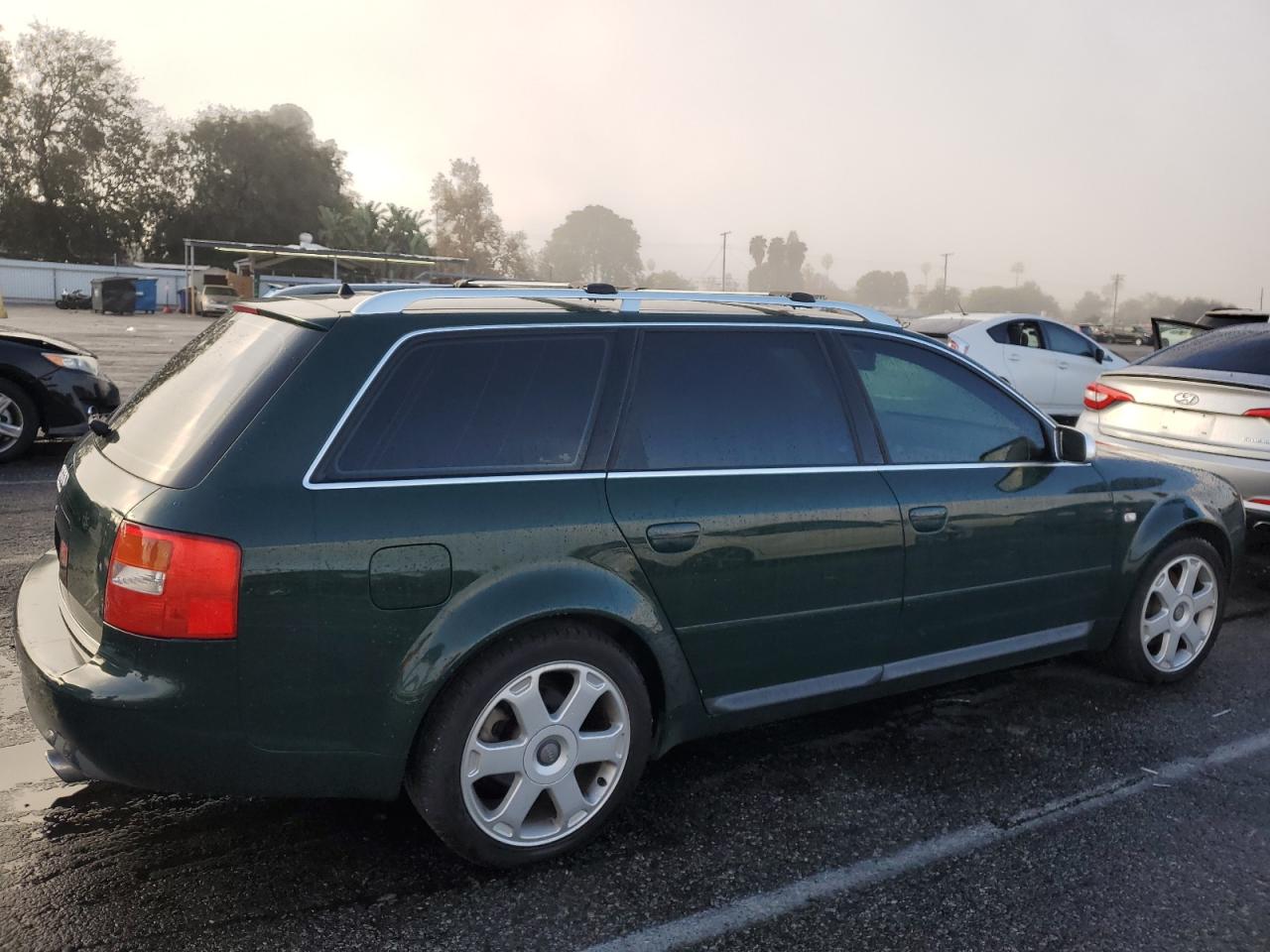 Obraz 3 z 2002 AUDI S6 AVANT QUATTRO 2002 z VIN WAUXU54B12N039825