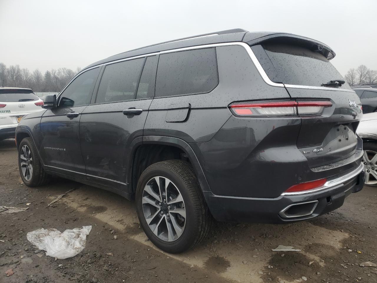 Image 2 of 2021 JEEP GRAND CHEROKEE L OVERLAND 2021 with VIN 1C4RJKDG4M8190996