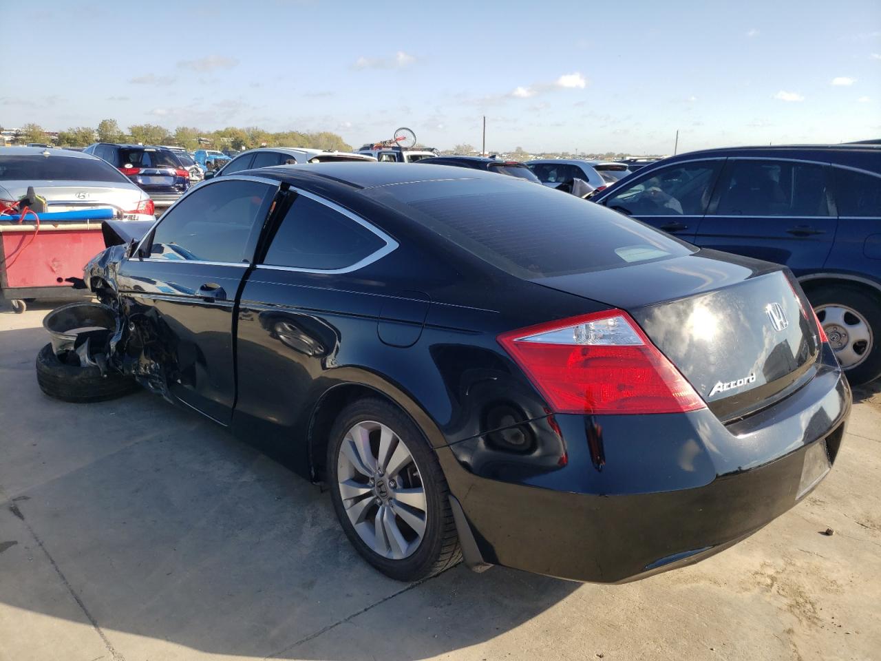 Image 2 of 2009 HONDA ACCORD LX 2009 with VIN 1HGCS123X9A004439