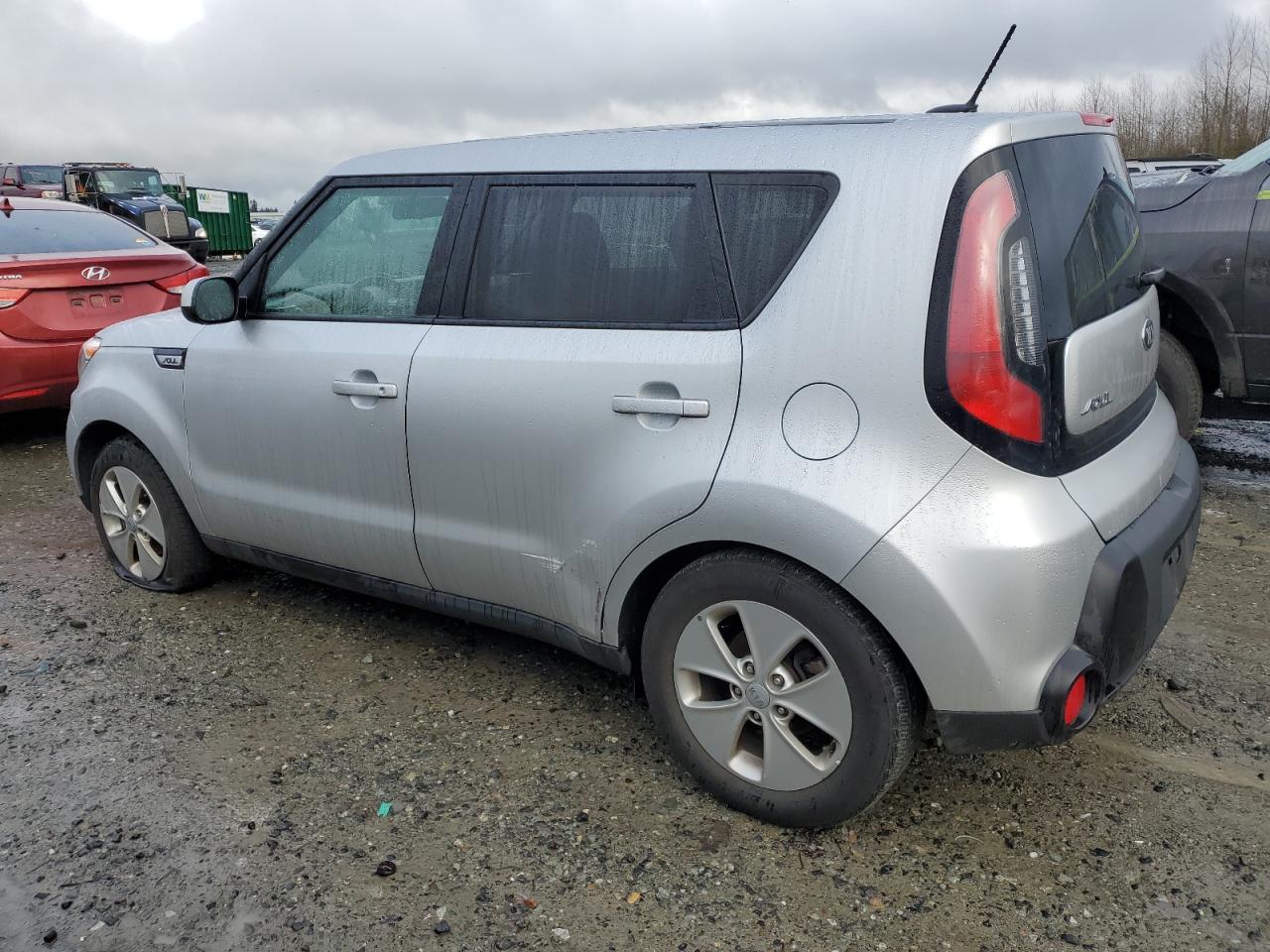 Image 2 of 2016 KIA SOUL  2016 with VIN KNDJN2A27G7827061