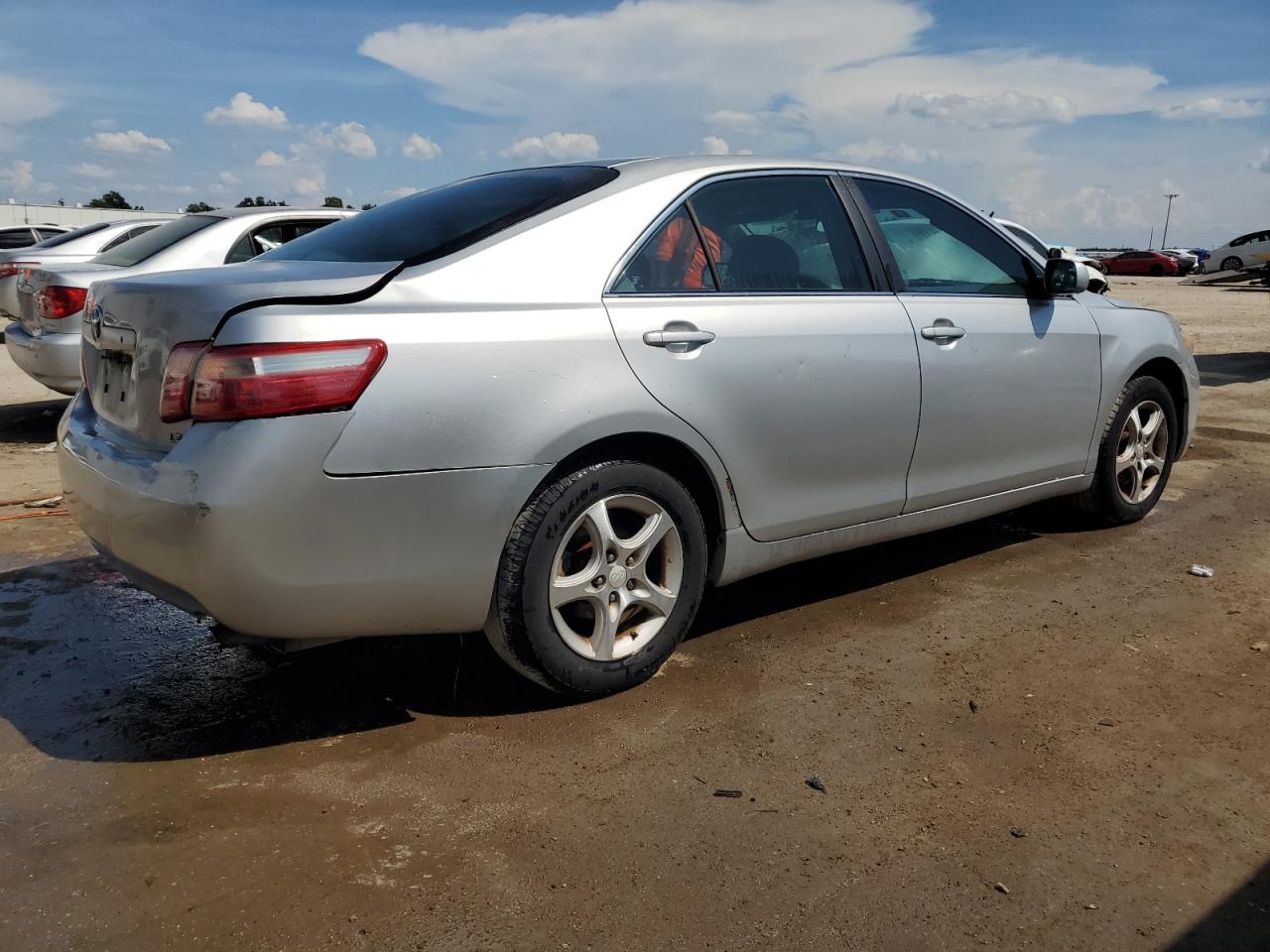 Image 3 of 2007 TOYOTA CAMRY CE 2007 with VIN 4T1BE46K97U055202