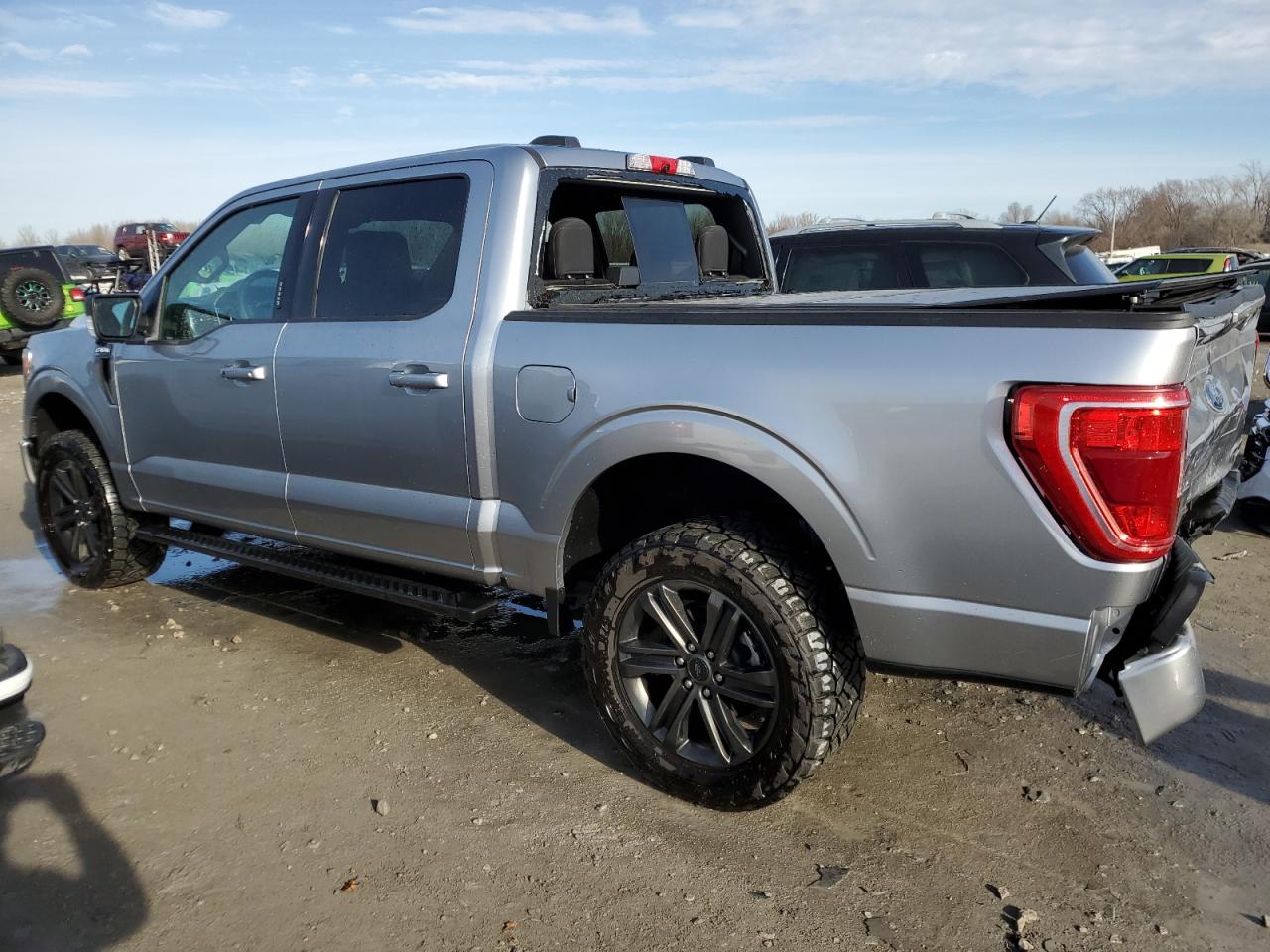 Image 2 of 2021 FORD F150 SUPERCREW 2021 with VIN 1FTFW1E82MFC31045