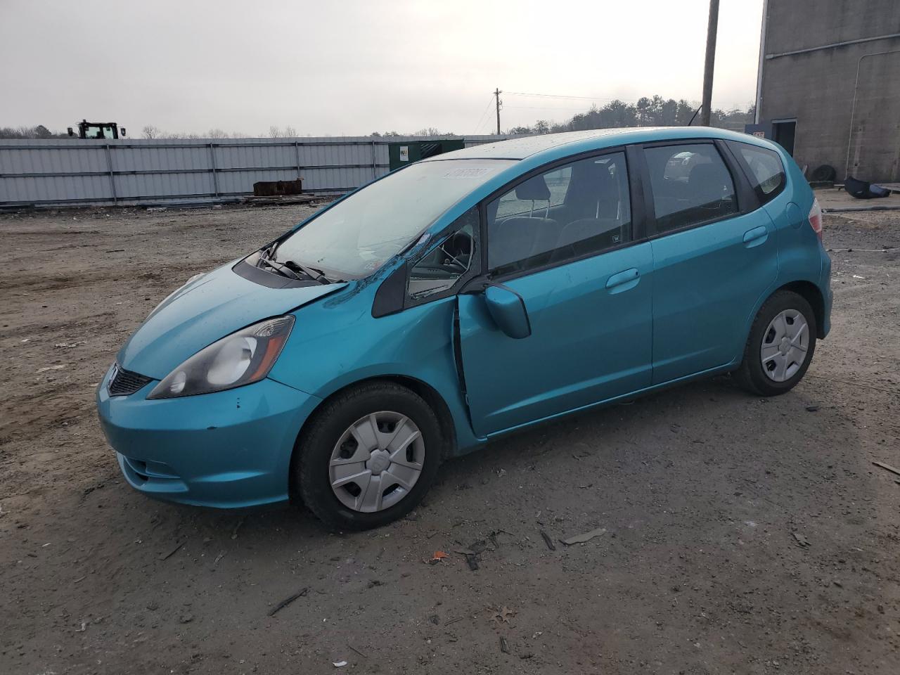 Image 1 of 2013 HONDA FIT  2013 with VIN JHMGE8H35DC041787