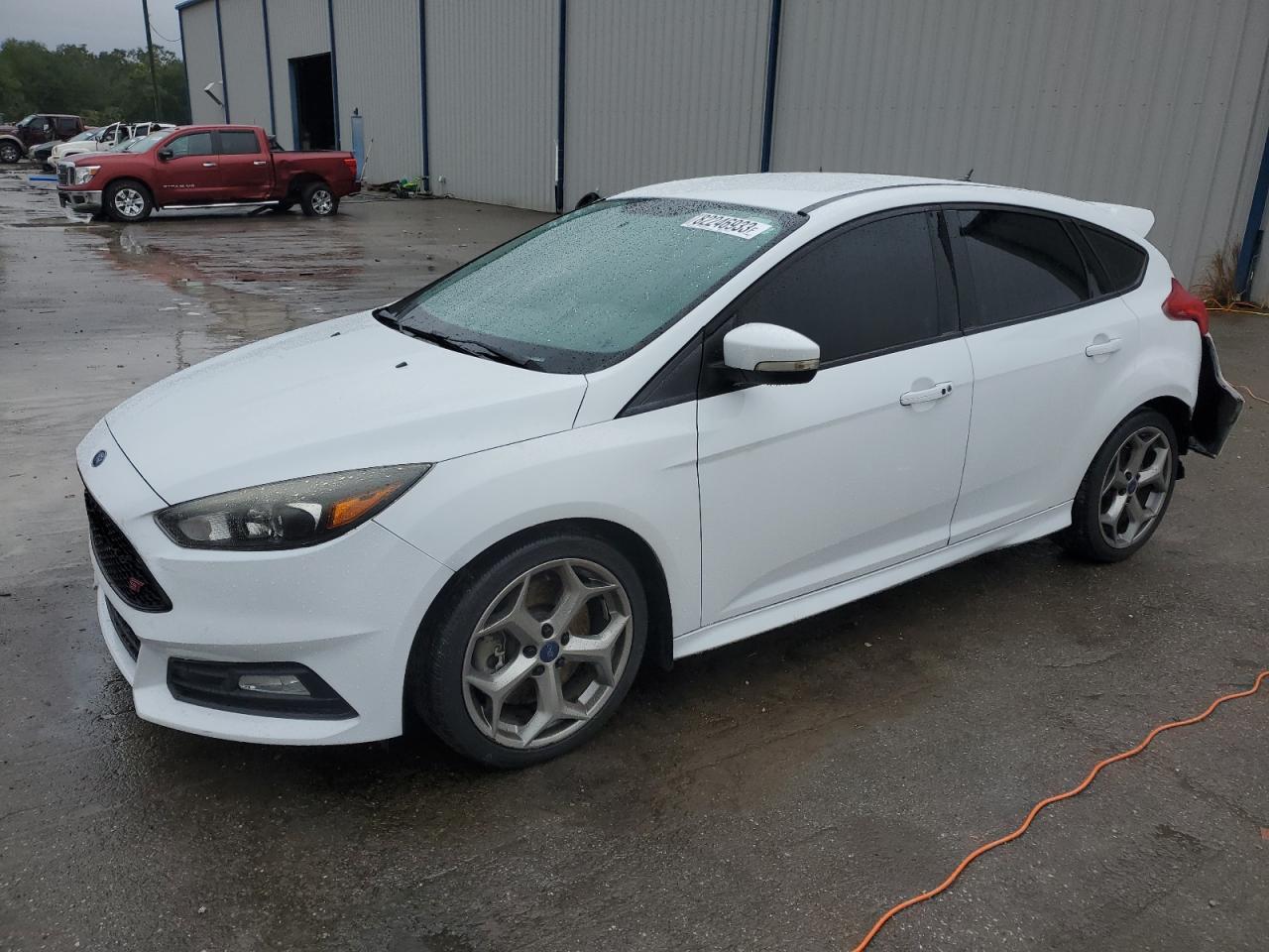Image 1 of 2015 FORD FOCUS ST 2015 with VIN 1FADP3L91FL258601