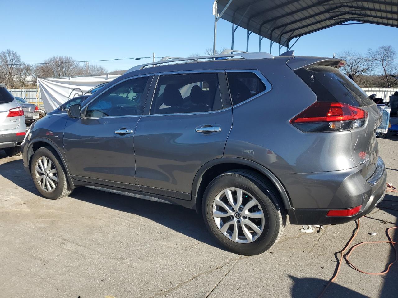 Изображение 2 2019 NISSAN ROGUE S 2019 с VIN JN8AT2MT7KW260721
