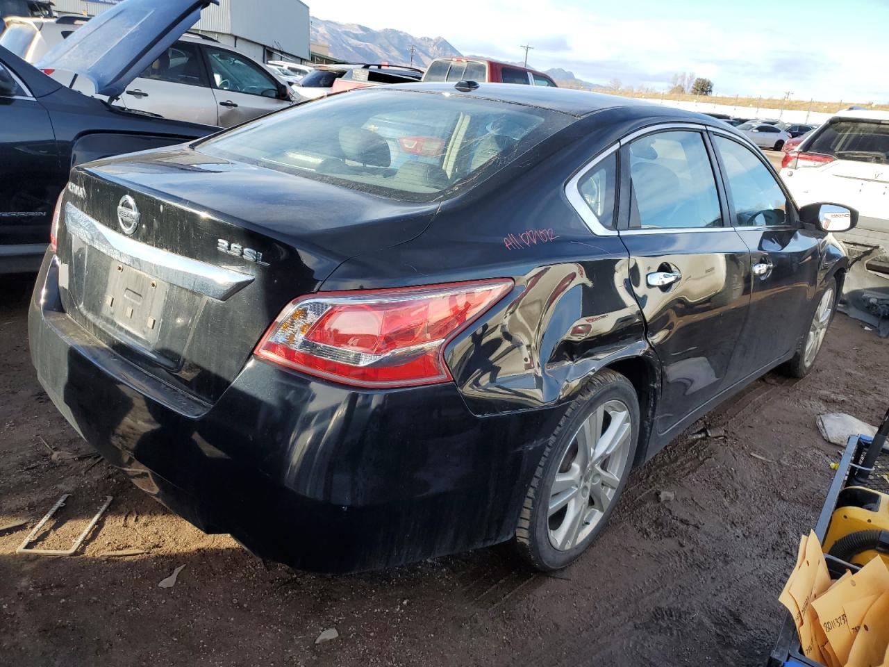 Image 3 of 2013 NISSAN ALTIMA 3.5S 2013 with VIN 1N4BL3AP9DC182465
