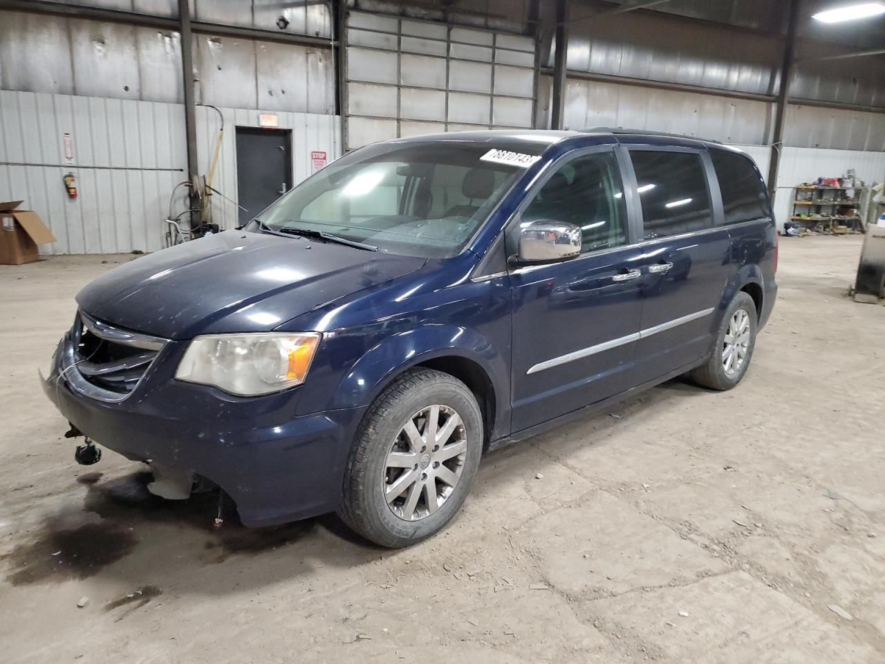2012 CHRYSLER TOWN & COUNTRY TOURING L 2012 image