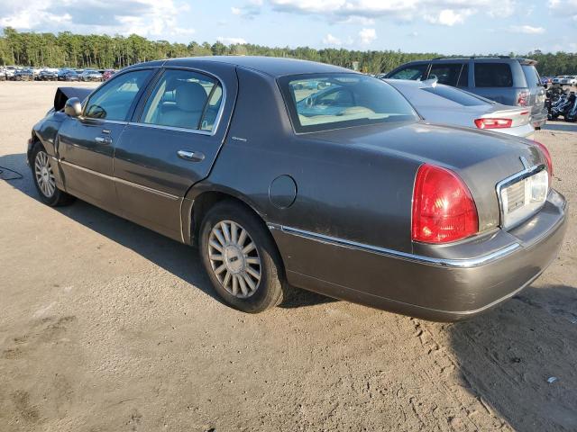 Image 2 of 2003 LINCOLN TOWN CAR EXECUTIVE 2003 with VIN 1LNHM81W23Y650832