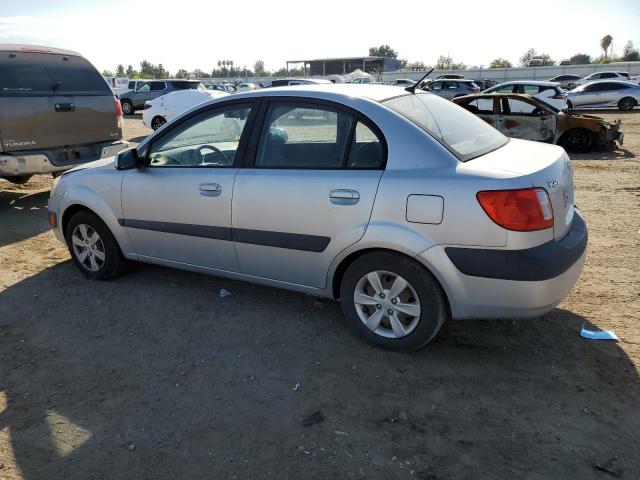 Image 2 of 2008 KIA RIO BASE 2008 with VIN KNADE123686307811