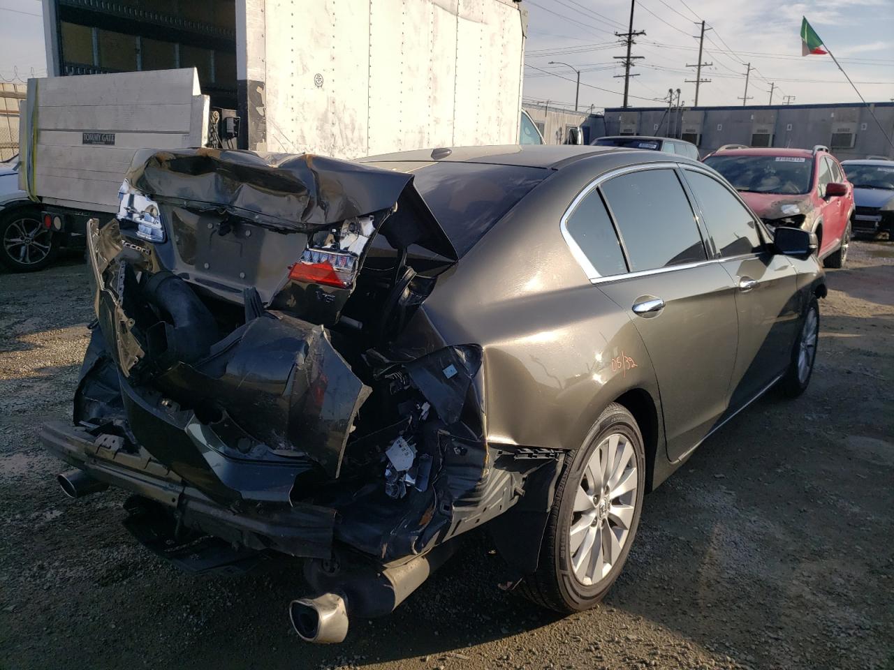 Изображение 3 2013 HONDA ACCORD EXL 2013 с VIN 1HGCR3F86DA009482