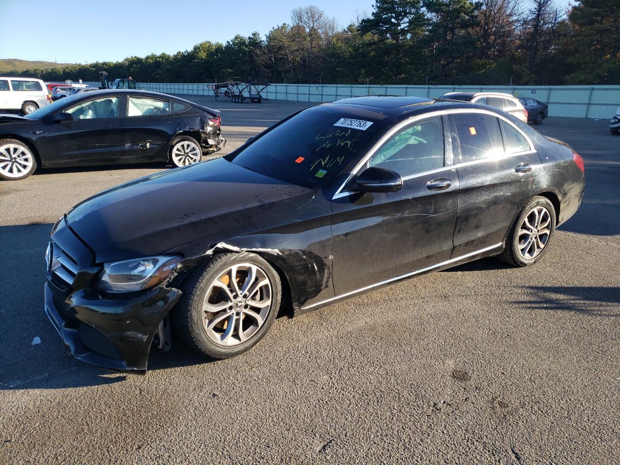 Изображение 1 2018 MERCEDES-BENZ C 300 4MATIC 2018 с VIN 55SWF4KB6JU247085