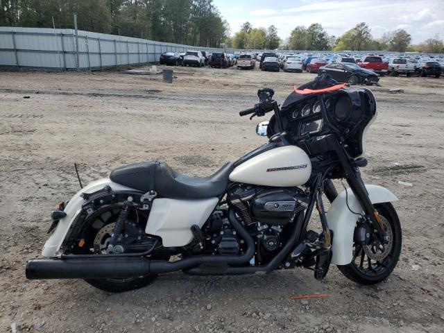 Изображение 1 2018 HARLEY-DAVIDSON FLHXS STREET GLIDE SPECIAL 2018 с VIN 1HD1KRC12JB679460