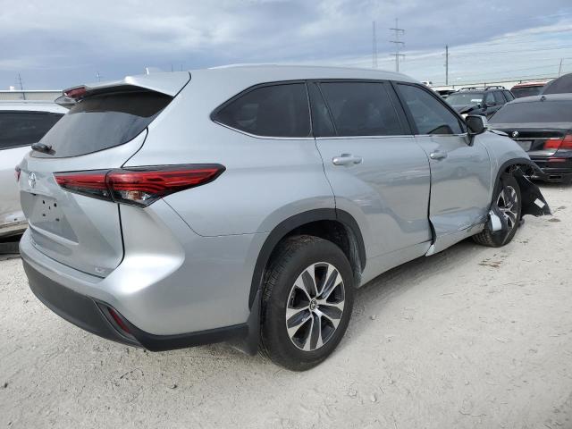 Image 3 of 2023 TOYOTA HIGHLANDER L 2023 with VIN 5TDKDRAHXPS007924