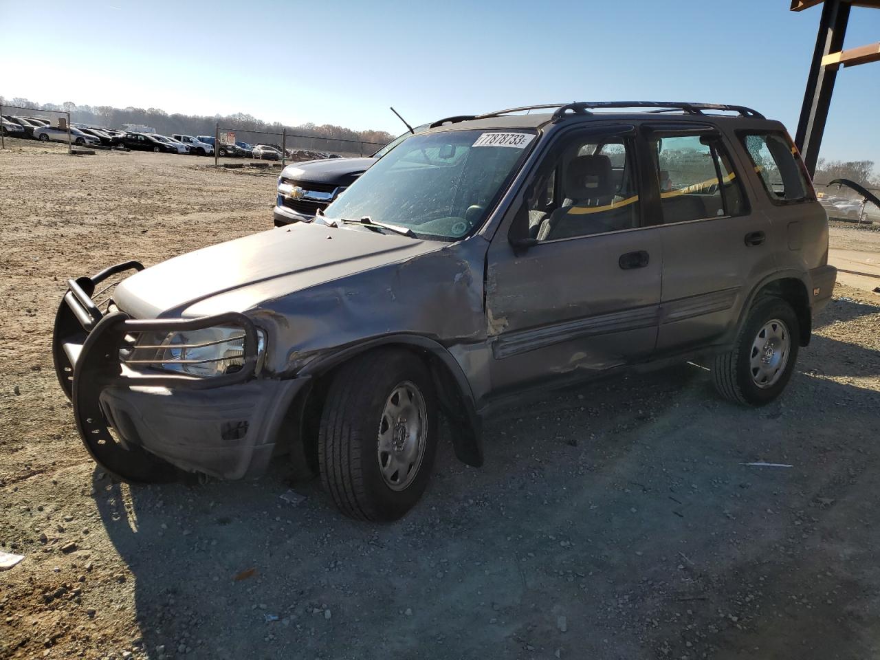 Image 1 of 1998 HONDA CR-V LX 1998 with VIN JHLRD2847WC003793