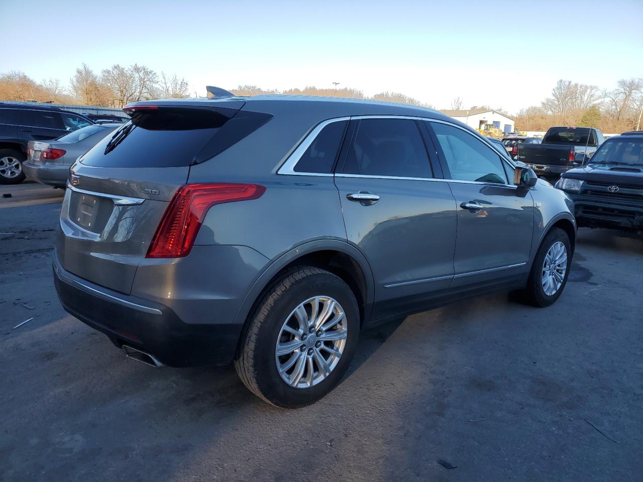 Изображение 3 2018 CADILLAC XT5  2018 с VIN 1GYKNARS1JZ132440