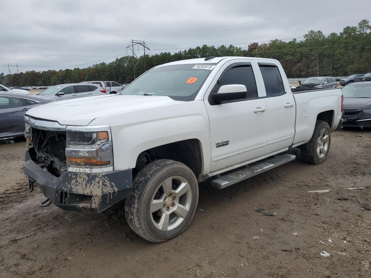 Image 1 of 2016 CHEVROLET SILVERADO C1500 LT 2016 with VIN 1GCRCREC2GZ341234