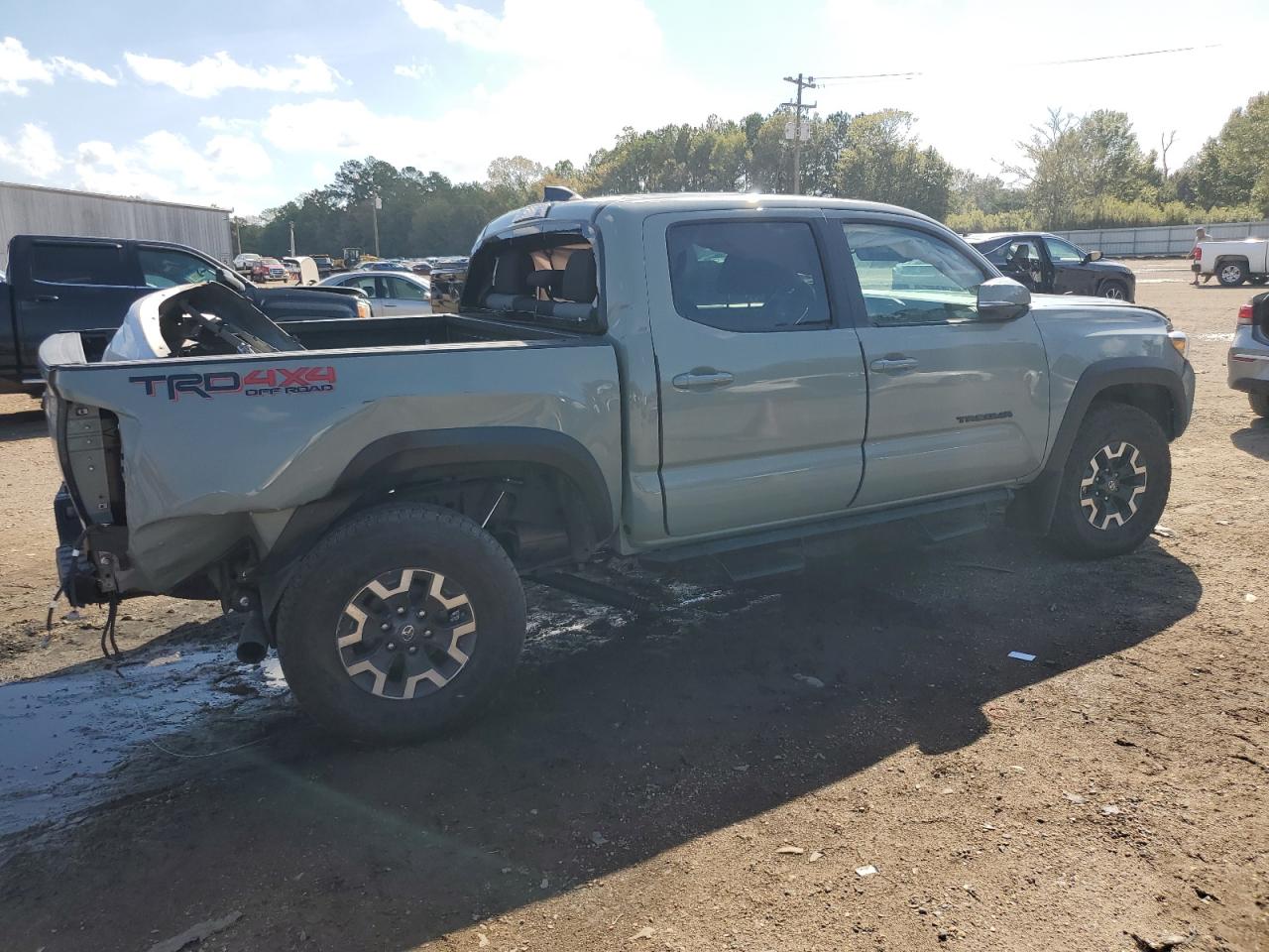 Image 3 of 2023 TOYOTA TACOMA DOUBLE CAB 2023 with VIN 3TMCZ5AN5PM577561
