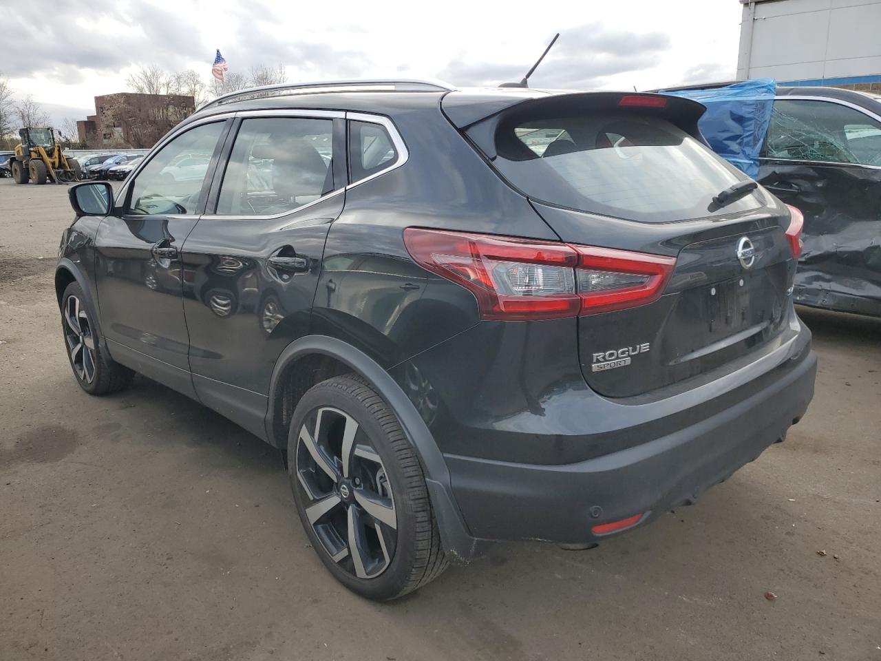 Изображение 2 2021 NISSAN ROGUE SPORT SL 2021 с VIN JN1BJ1CW5MW437297