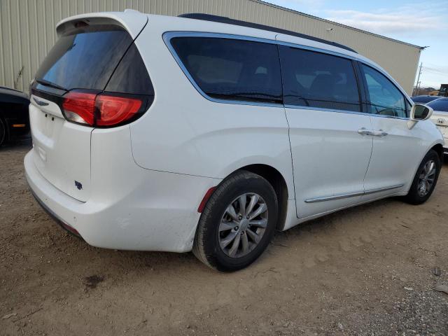 Image 3 of 2017 CHRYSLER PACIFICA TOURING L 2017 with VIN 2C4RC1BGXHR540620