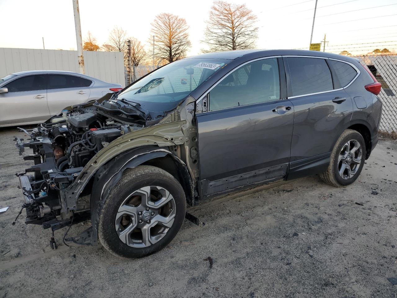 Изображение 1 2018 HONDA CR-V EX 2018 с VIN 2HKRW2H50JH666796