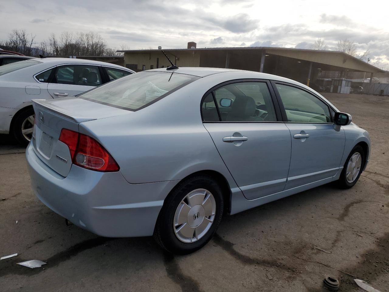 Image 3 of 2008 HONDA CIVIC HYBRID 2008 with VIN JHMFA36208S002198