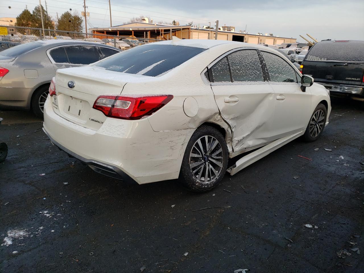 Obraz 3 z 2019 SUBARU LEGACY 2.5I PREMIUM 2019 z VIN 4S3BNAF65K3023285