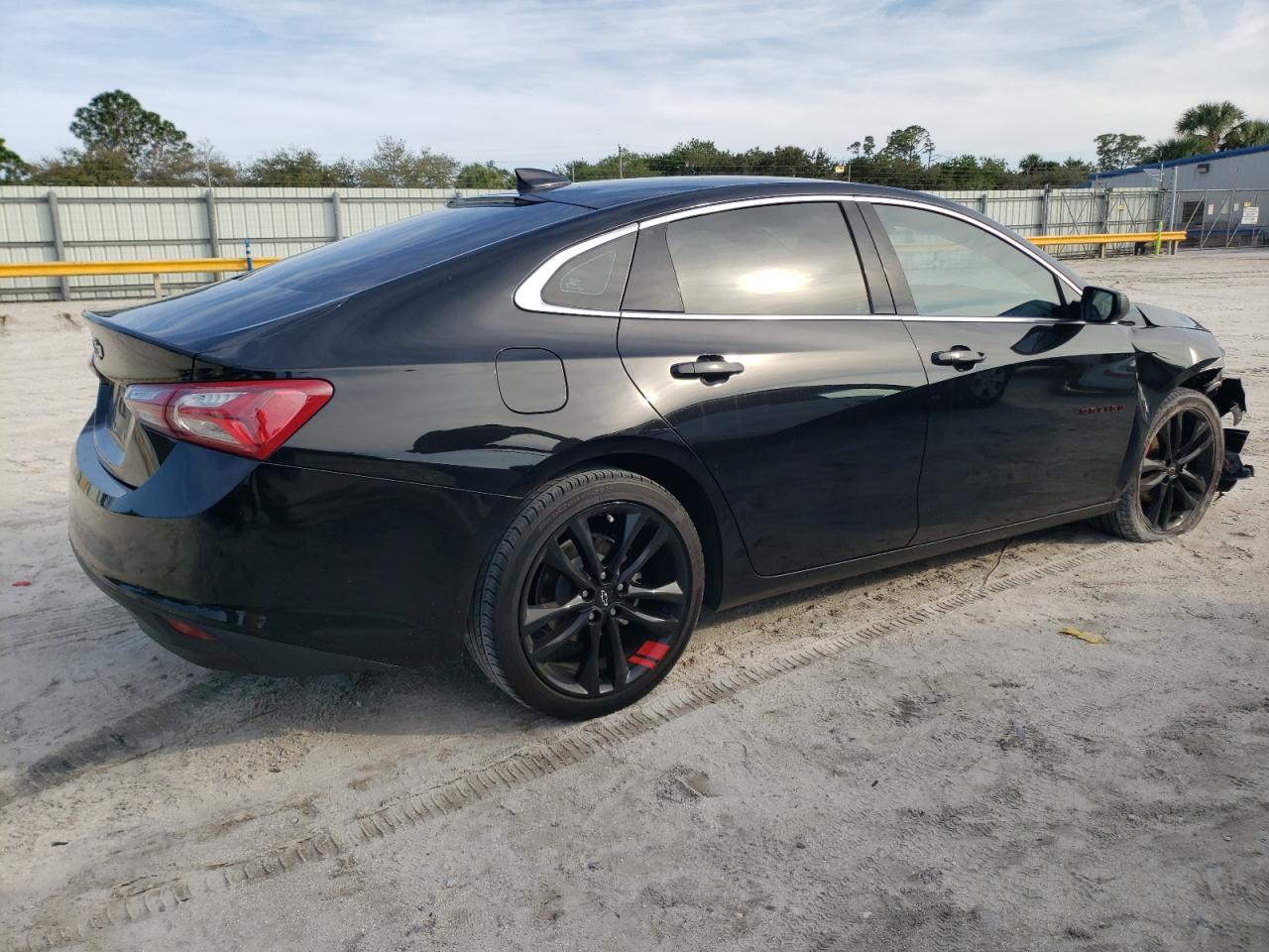 Obraz 3 z 2022 CHEVROLET MALIBU LT 2022 z VIN 1G1ZD5ST5NF204127