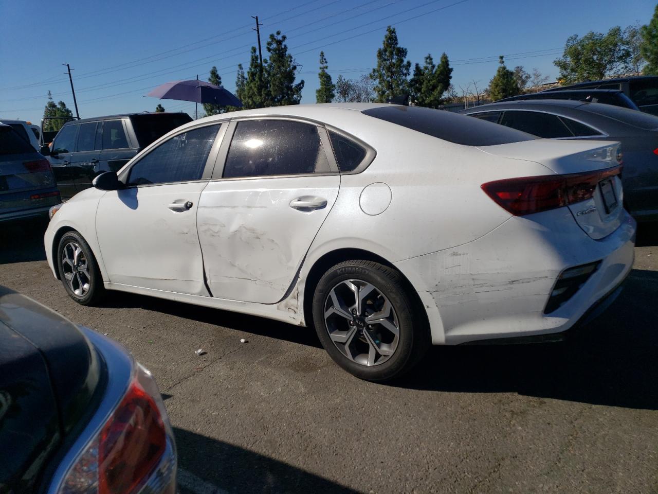 Изображение 2 2021 KIA FORTE FE 2021 с VIN 3KPF24AD6ME375594