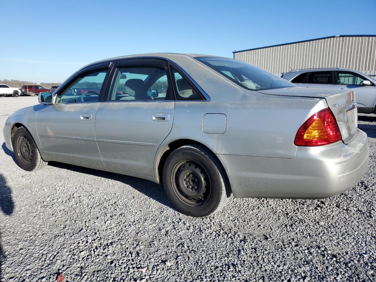 Image 2 of 2001 TOYOTA AVALON XL 2001 with VIN 4T1BF28B71U178194