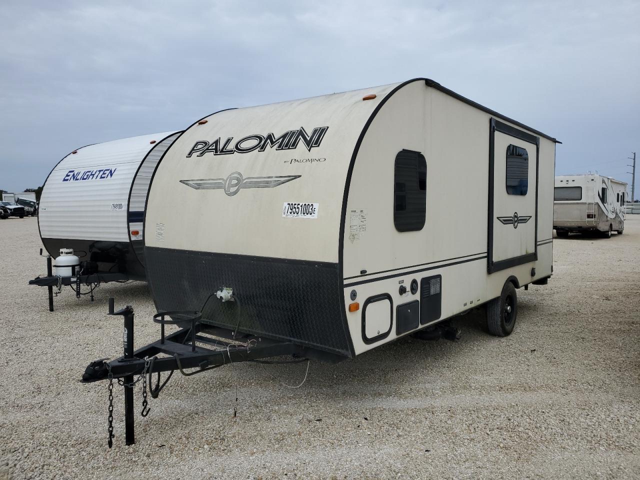 Image 2 of 2015 WILDWOOD PALOMINI 2015 with VIN 4X4TPAT16FN046764
