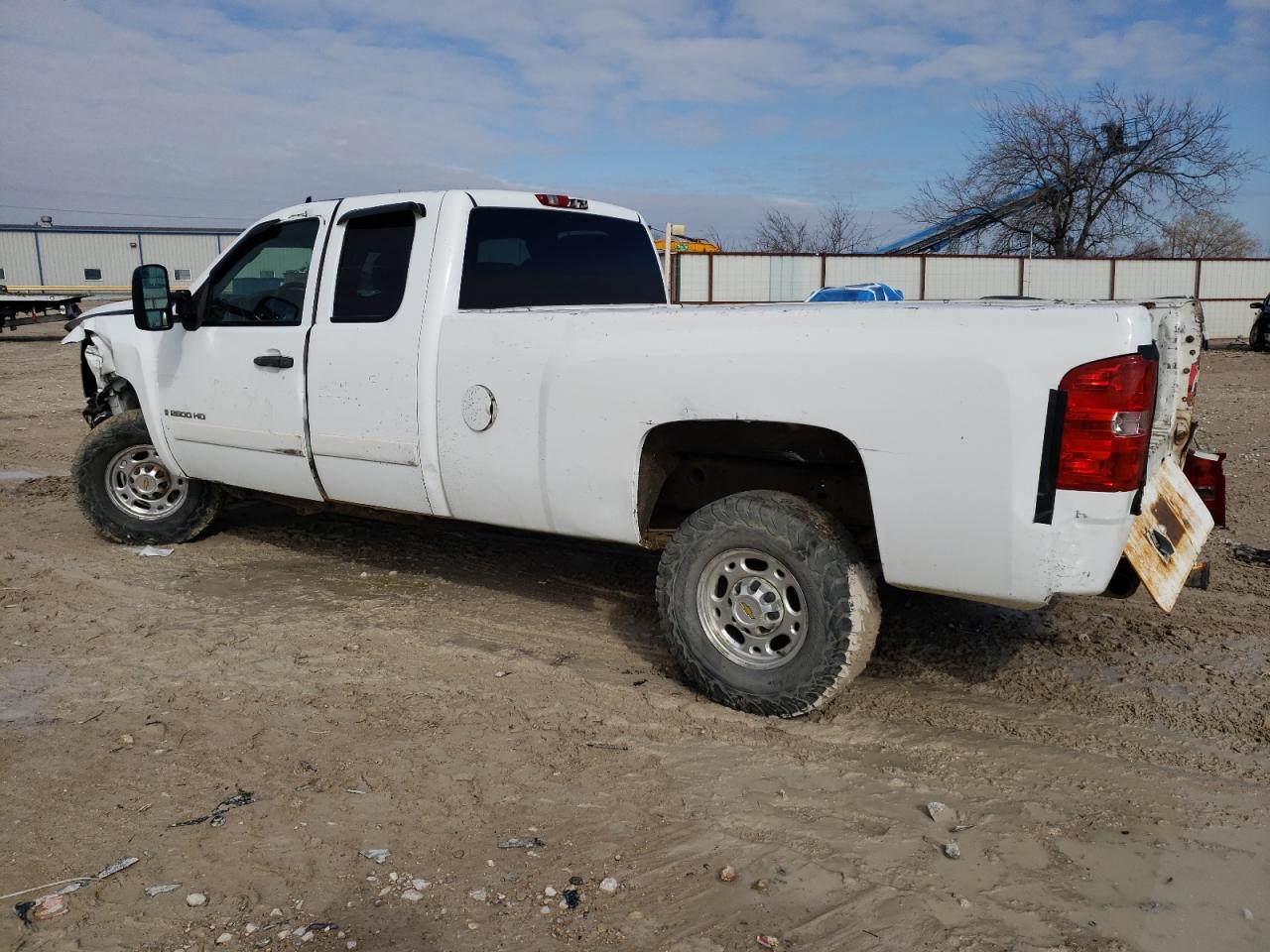 Image 2 of 2007 CHEVROLET SILVERADO C2500 HEAVY DUTY 2007 with VIN 1GCHC29687E524541