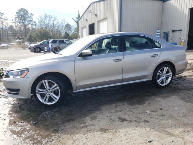 Obraz 1 z 2014 VOLKSWAGEN PASSAT SE 2014 z VIN 1VWBN7A30EC054980