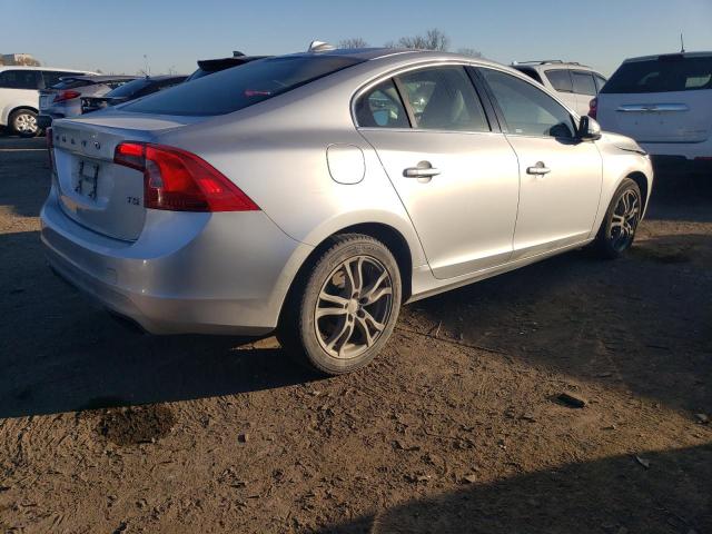 Image 3 of 2015 VOLVO S60 PREMIER 2015 with VIN YV140MFB3F1311601