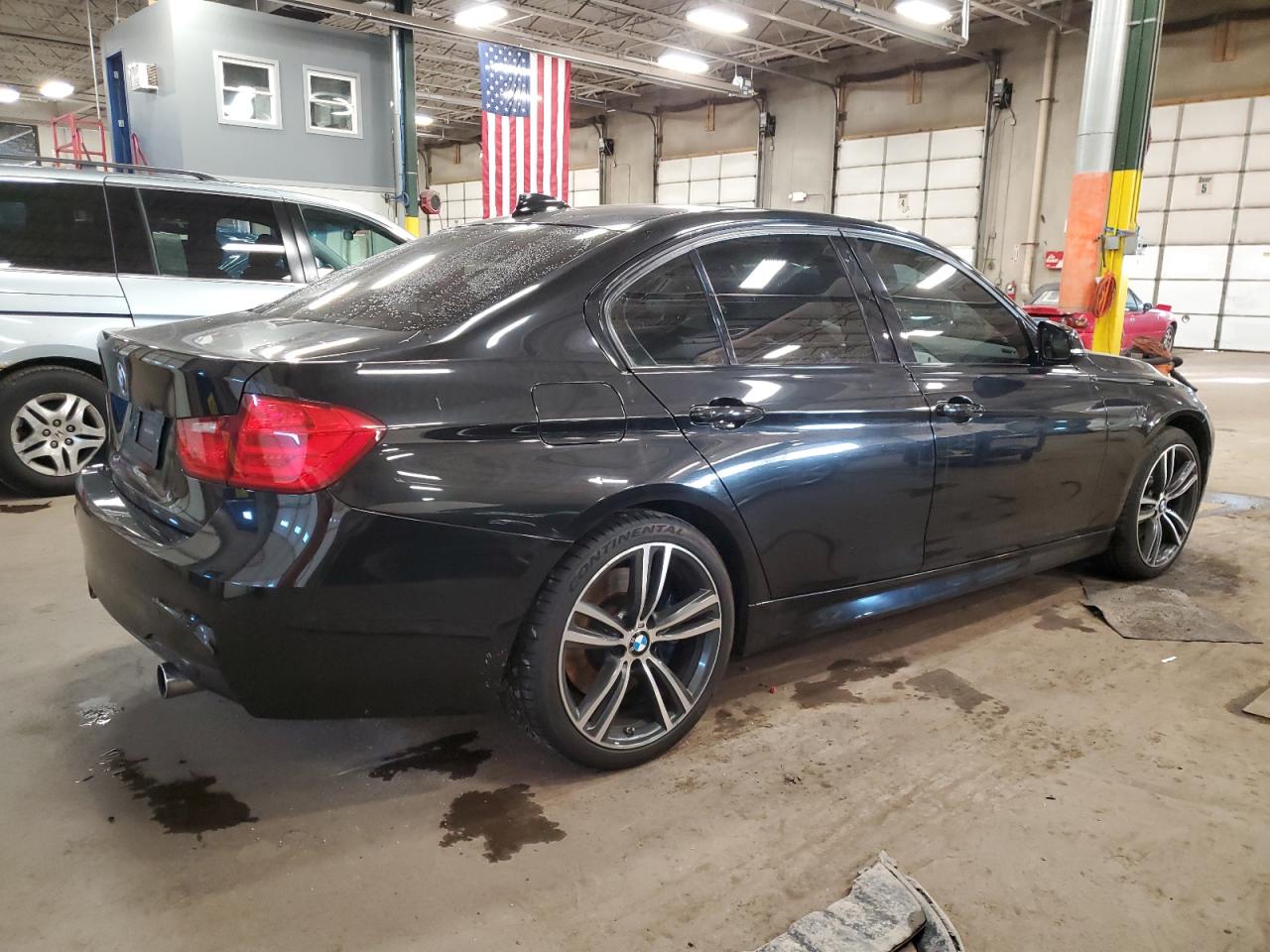 Obraz 3 z 2015 BMW 335 XI 2015 z VIN WBA3B9G50FNR94218