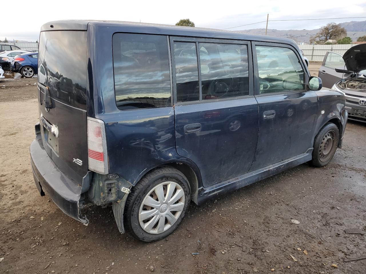 Image 3 of 2005 TOYOTA SCION XB 2005 with VIN JTLKT324350171516