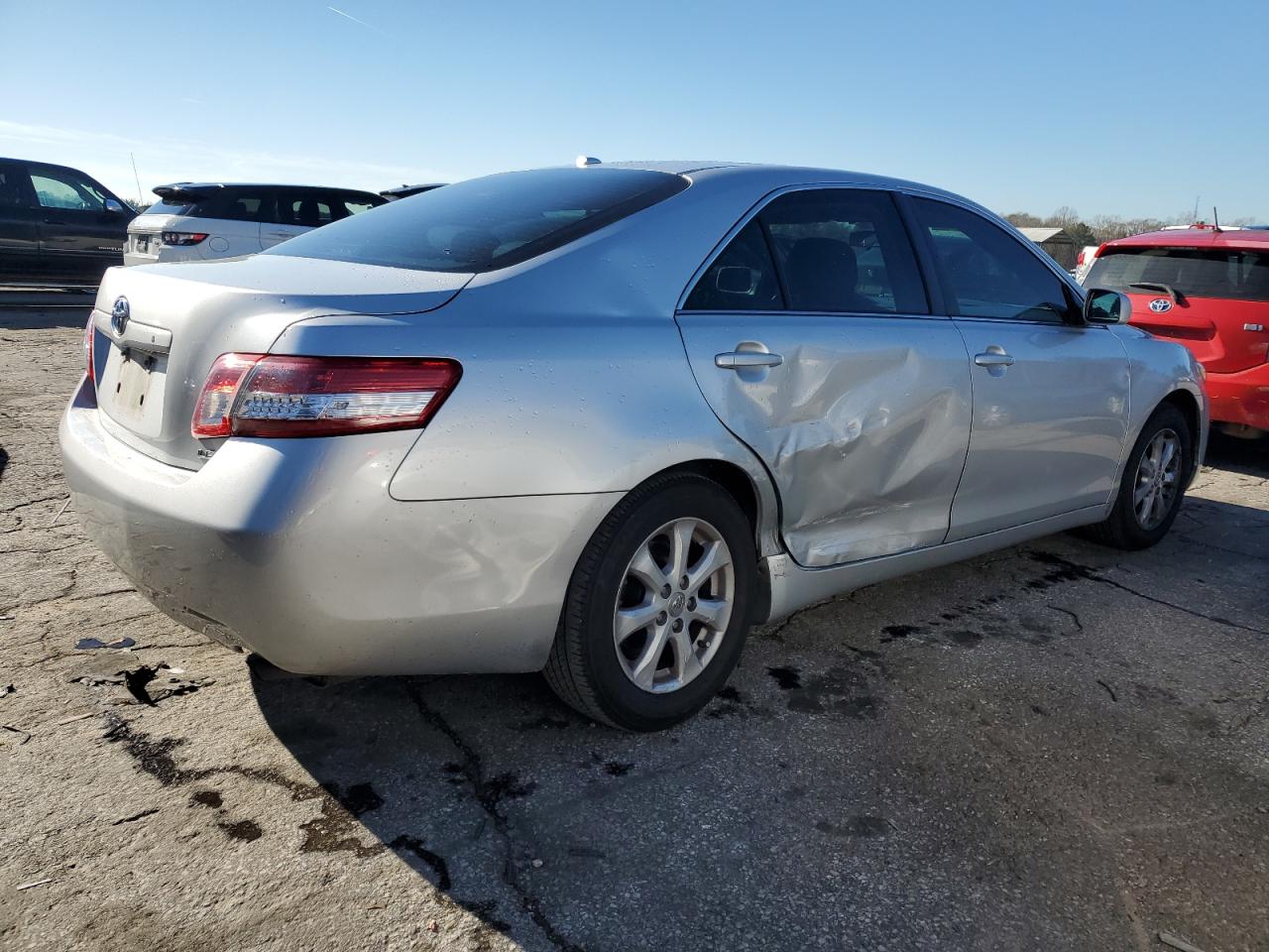 Obraz 3 z 2011 TOYOTA CAMRY BASE 2011 z VIN 4T1BF3EKXBU178427