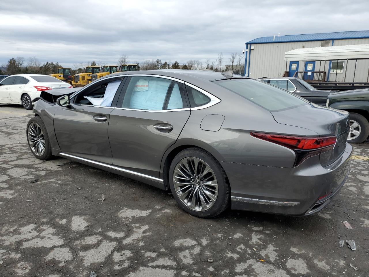 Image 2 of 2023 LEXUS LS 500 BASE 2023 with VIN JTHD51FF7P5017930