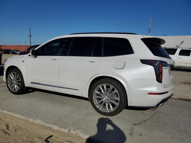 Image 2 of 2021 CADILLAC XT6 SPORT 2021 with VIN 1GYKPGRS6MZ216108