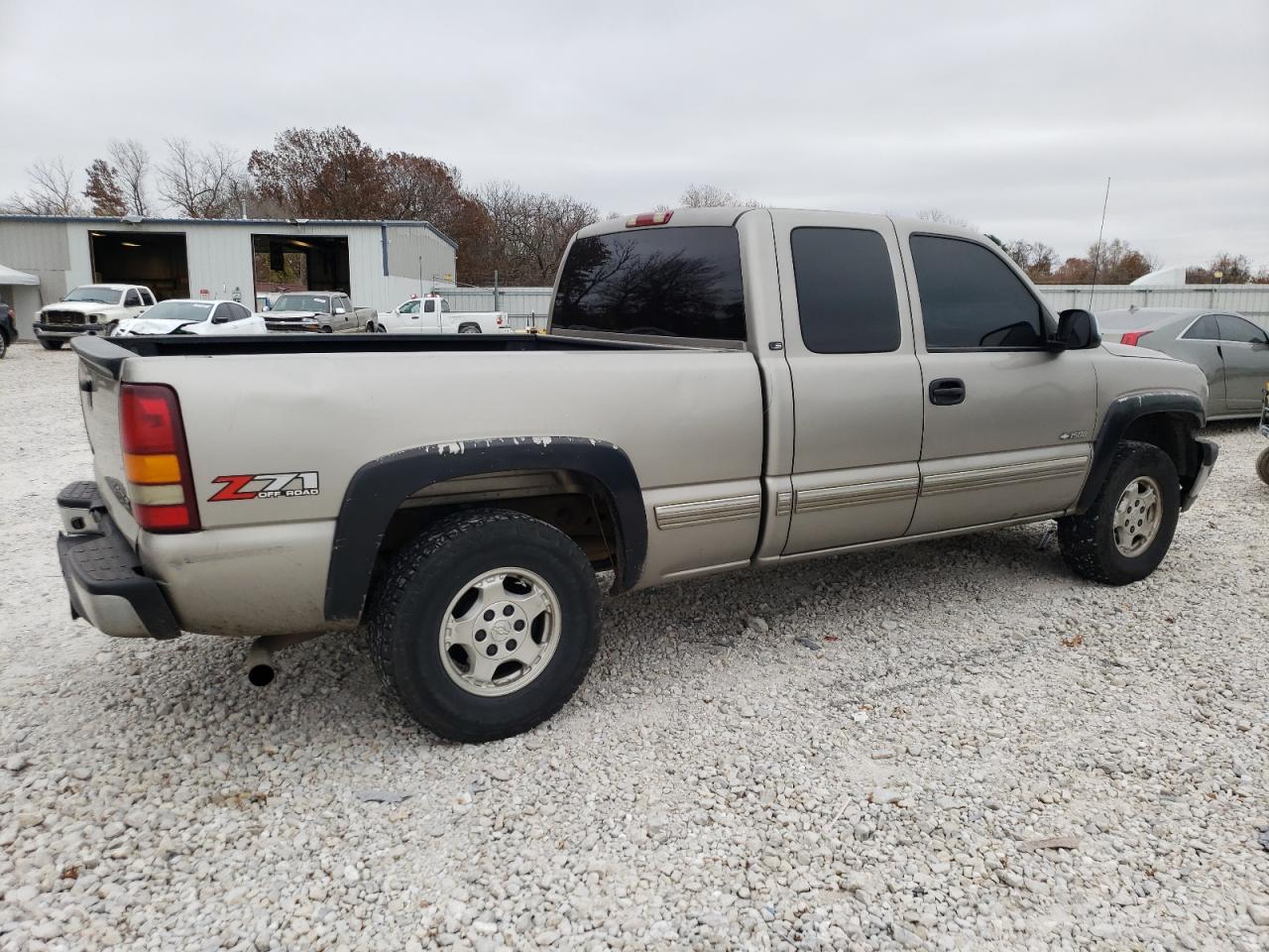 Изображение 3 2002 CHEVROLET SILVERADO K1500 2002 с VIN 1GCEK19T82E230264