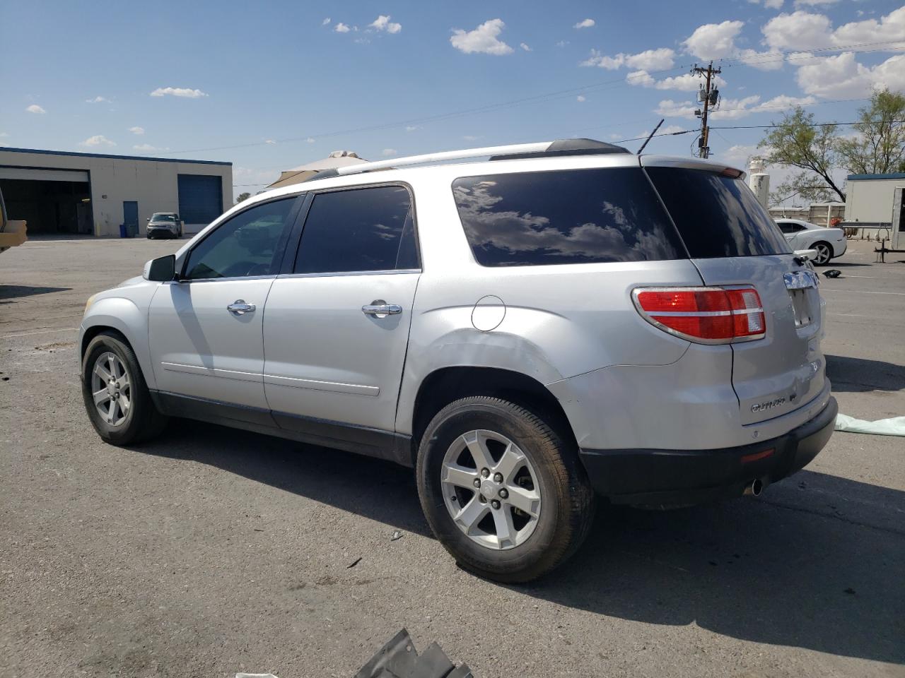 Изображение 2 Saturn Outlook Xr 2010 с VIN 5GZLVVED3AJ206009