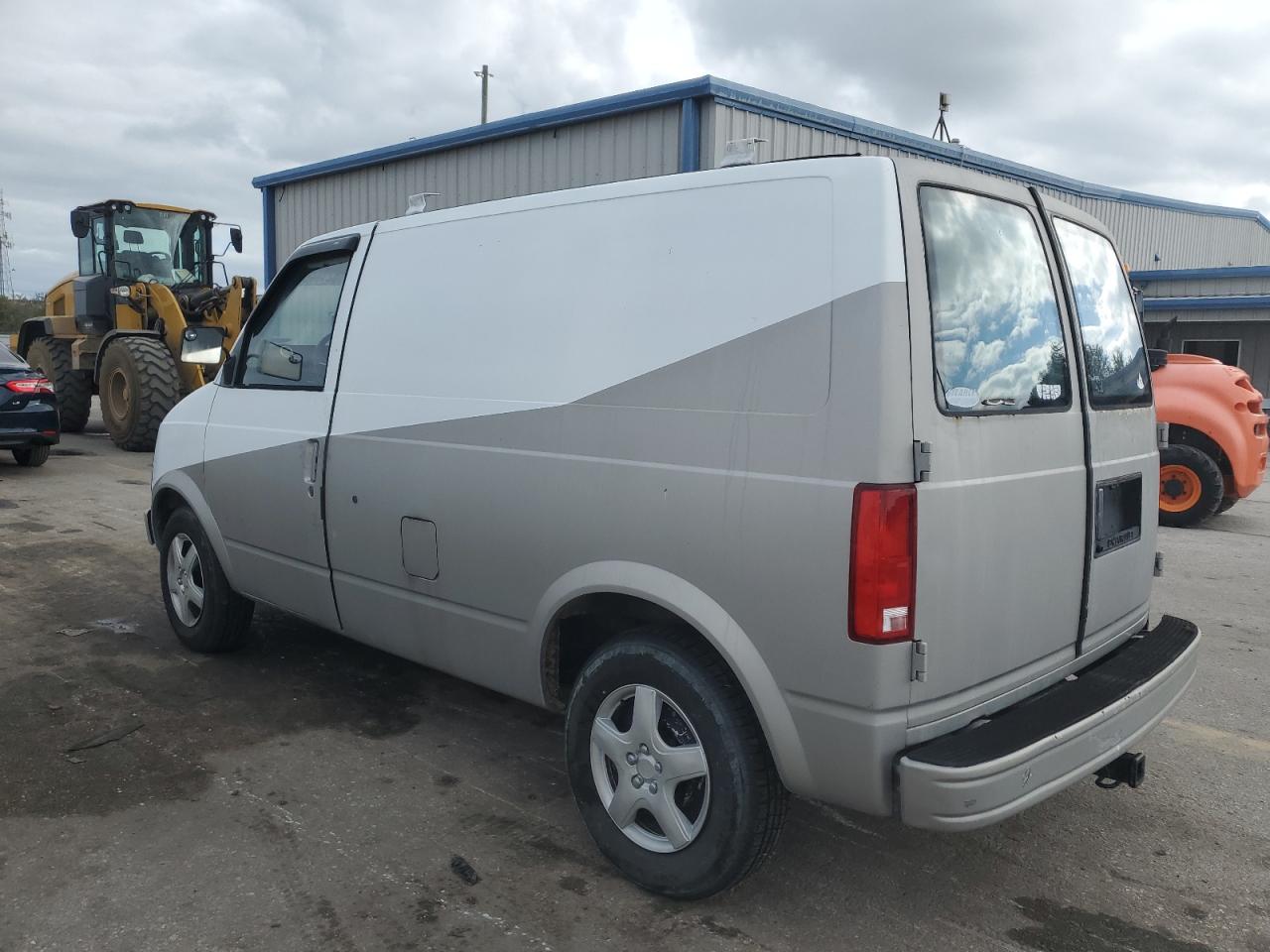Изображение 2 1985 CHEVROLET ASTRO  1985 с VIN 1GCCM15E0FB157116