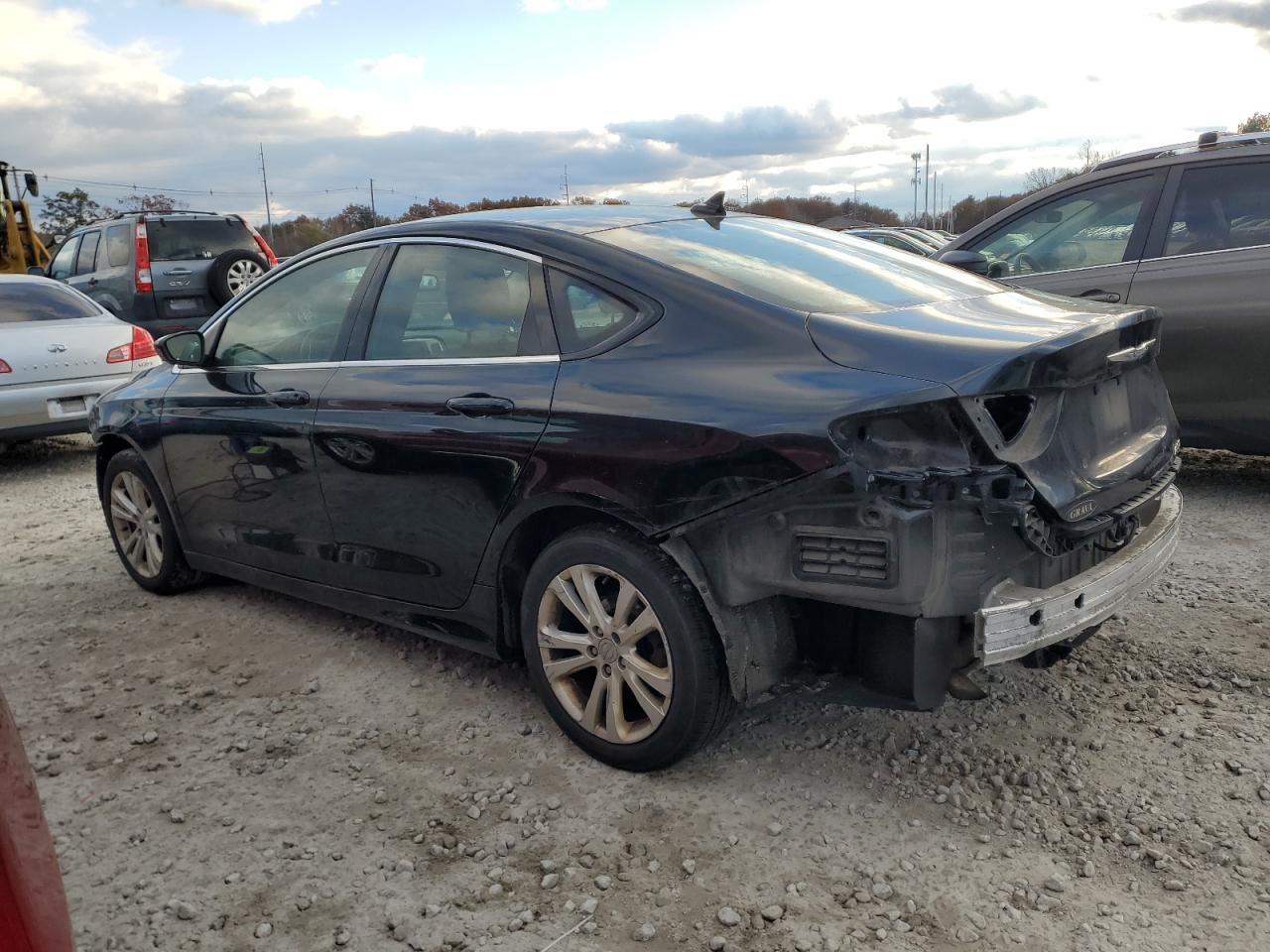Изображение 2 2015 CHRYSLER 200 LIMITED 2015 с VIN 1C3CCCAB8FN655545