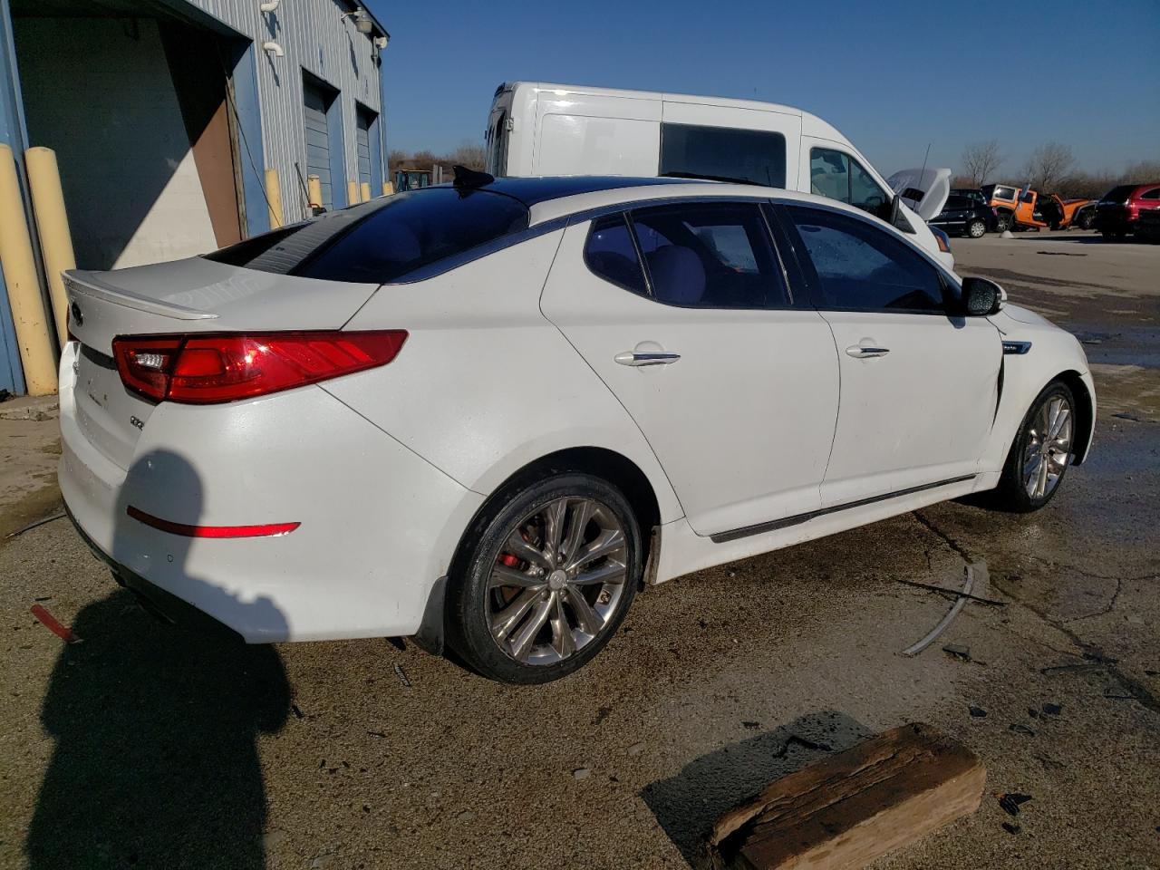 Image 3 of 2014 KIA OPTIMA SX 2014 with VIN 5XXGR4A66EG342685