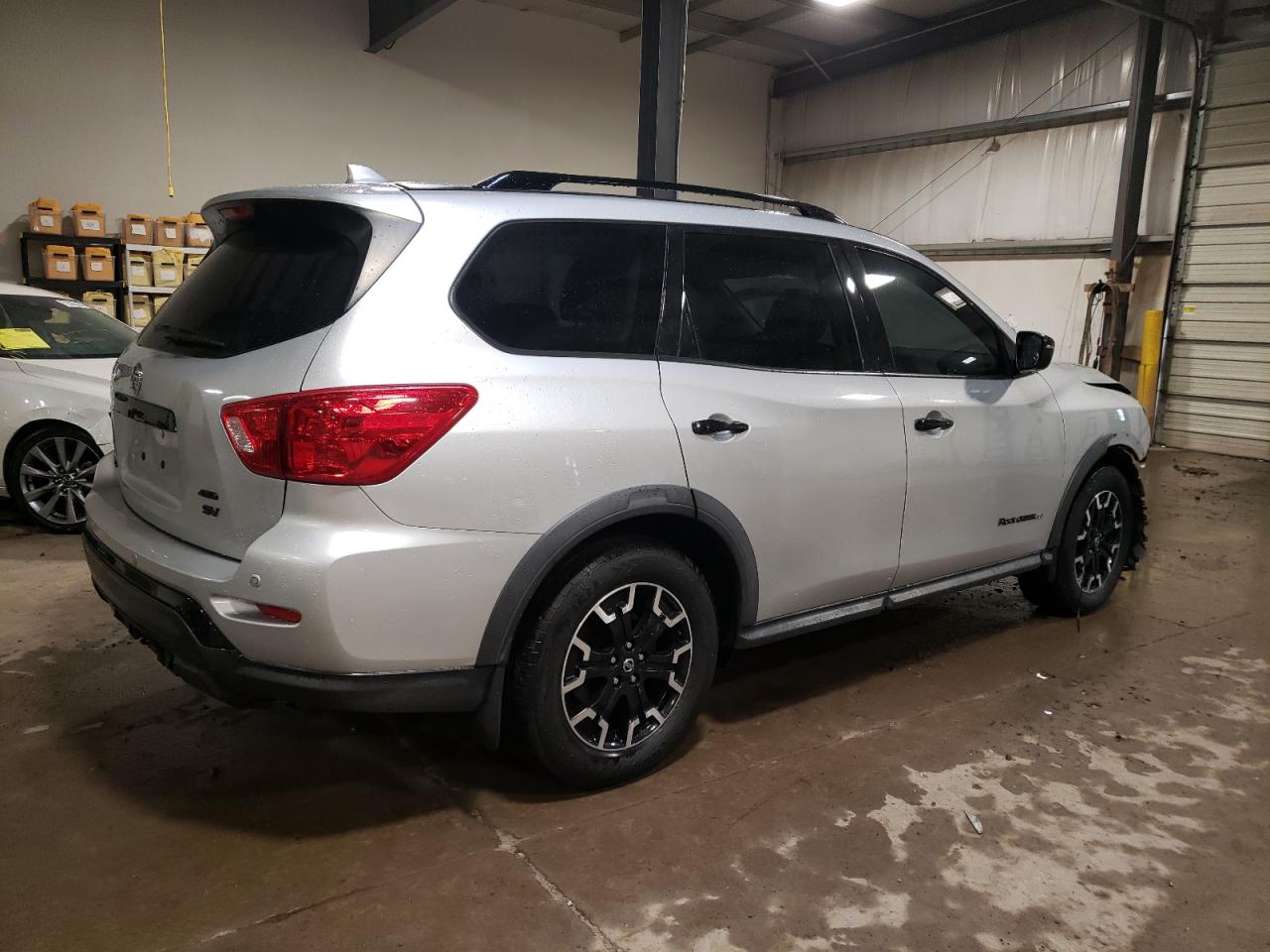 Obraz 3 z 2020 NISSAN PATHFINDER SV 2020 z VIN 5N1DR2BM0LC588256