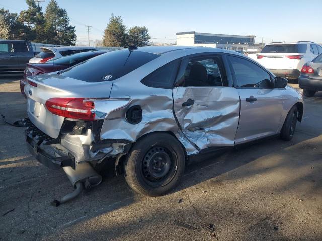 Image 3 of 2018 FORD FOCUS S 2018 with VIN 1FADP3E23JL230162