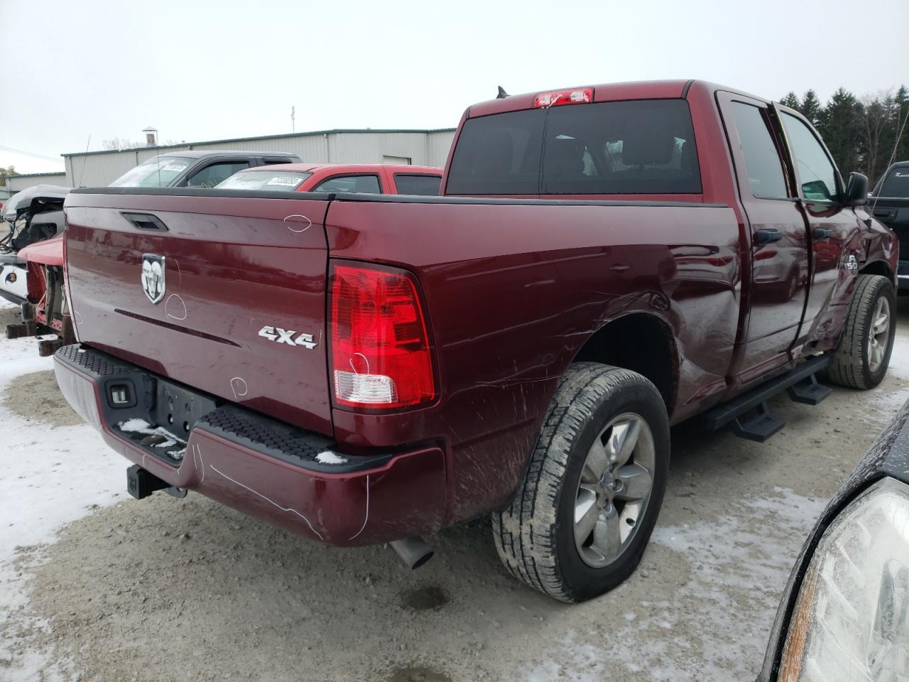 Image 3 of 2019 RAM 1500 CLASSIC TRADESMAN 2019 with VIN 1C6RR7FG1KS653140