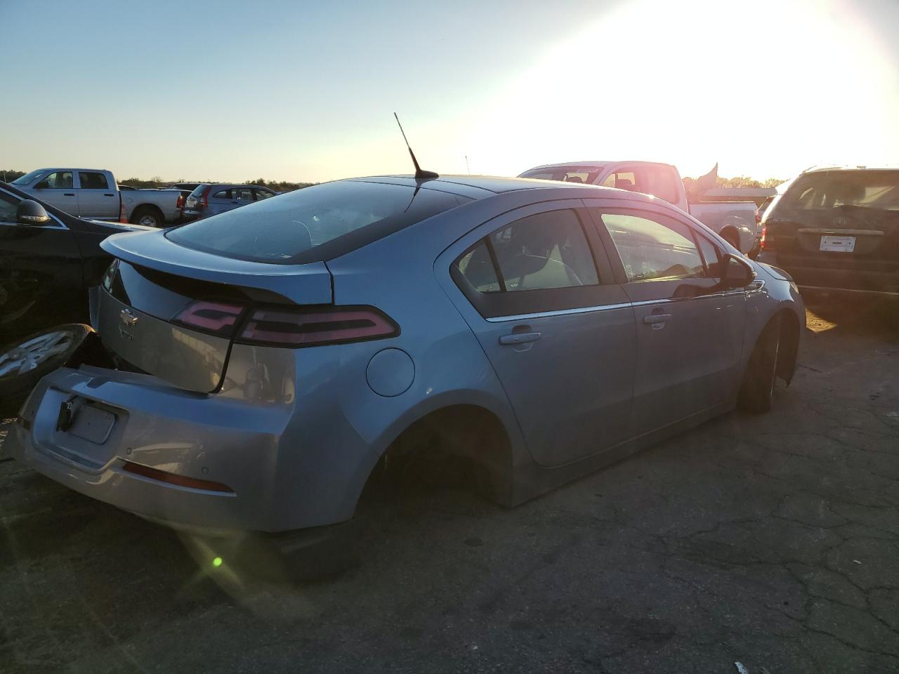 Obraz 3 z 2013 CHEVROLET VOLT  2013 z VIN 1G1RA6E41DU115555