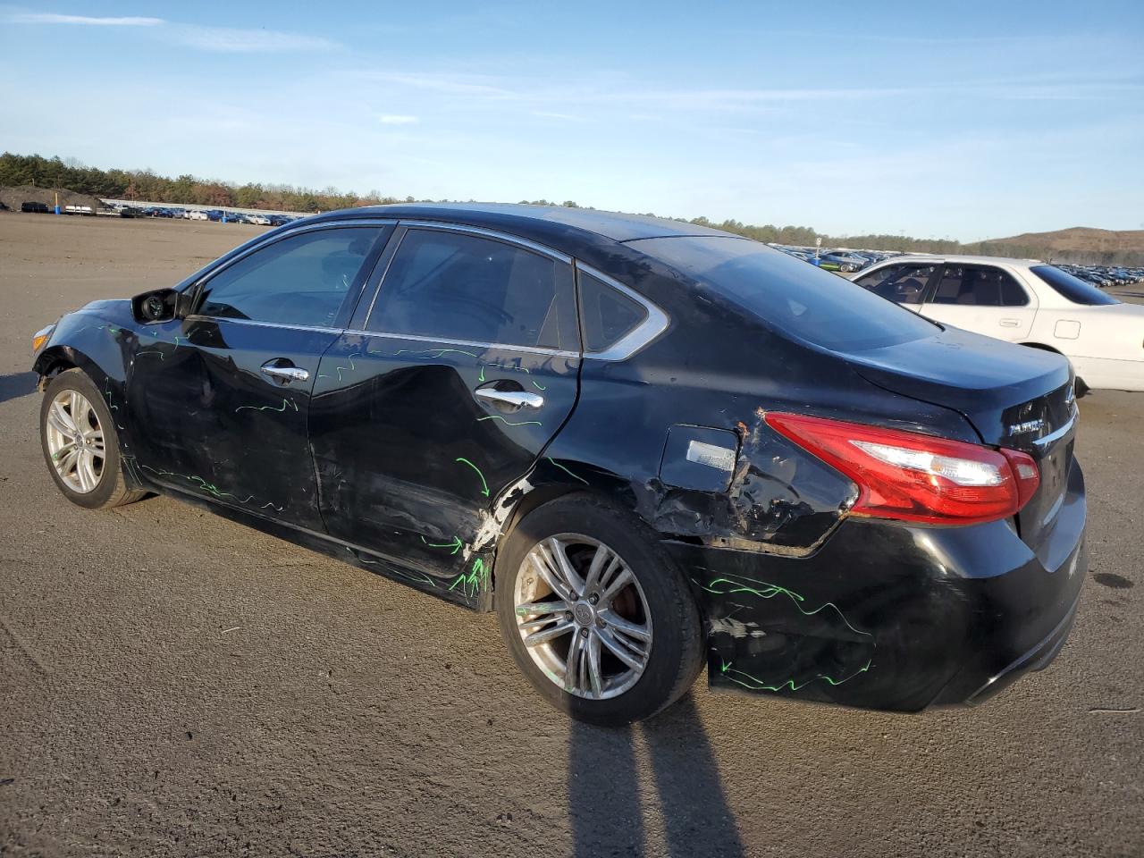 Obraz 2 z 2016 NISSAN ALTIMA 2.5 2016 z VIN 1N4AL3AP7GN338913